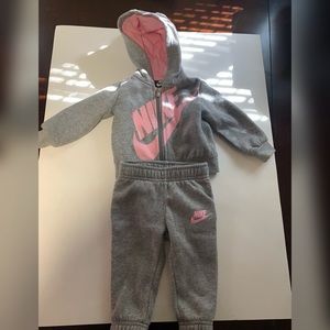 Nike sweat suit